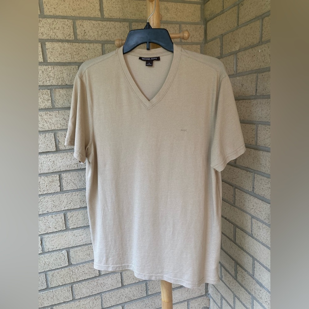 Michael Kors Tan Cream Khaki Neutral Color V Neck Short Sleeve T Shirt Medium